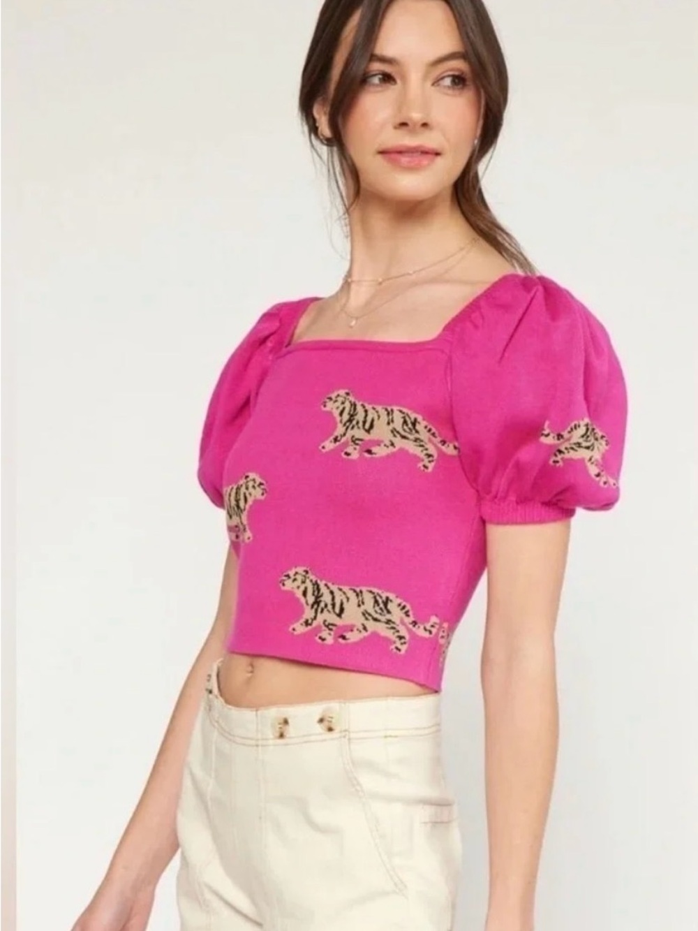 entro Fuchsia Puff-Sleeve Crop Top with Tiger Motif